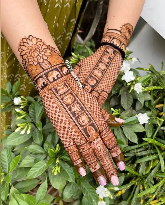 karwa chauth mehndi design 2023