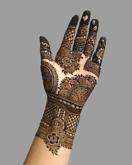 royal front hand mehndi designs 2023