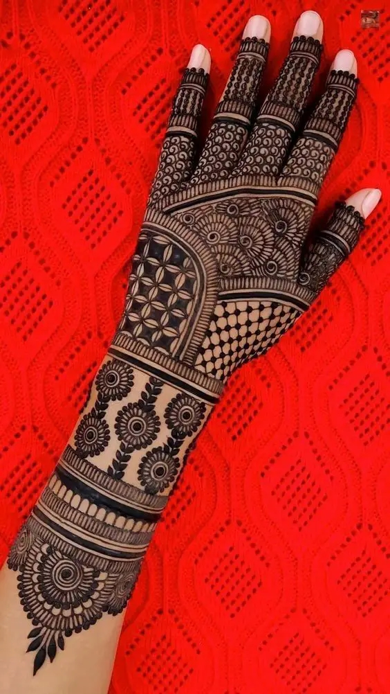 traditional karwa chauth mehndi designs